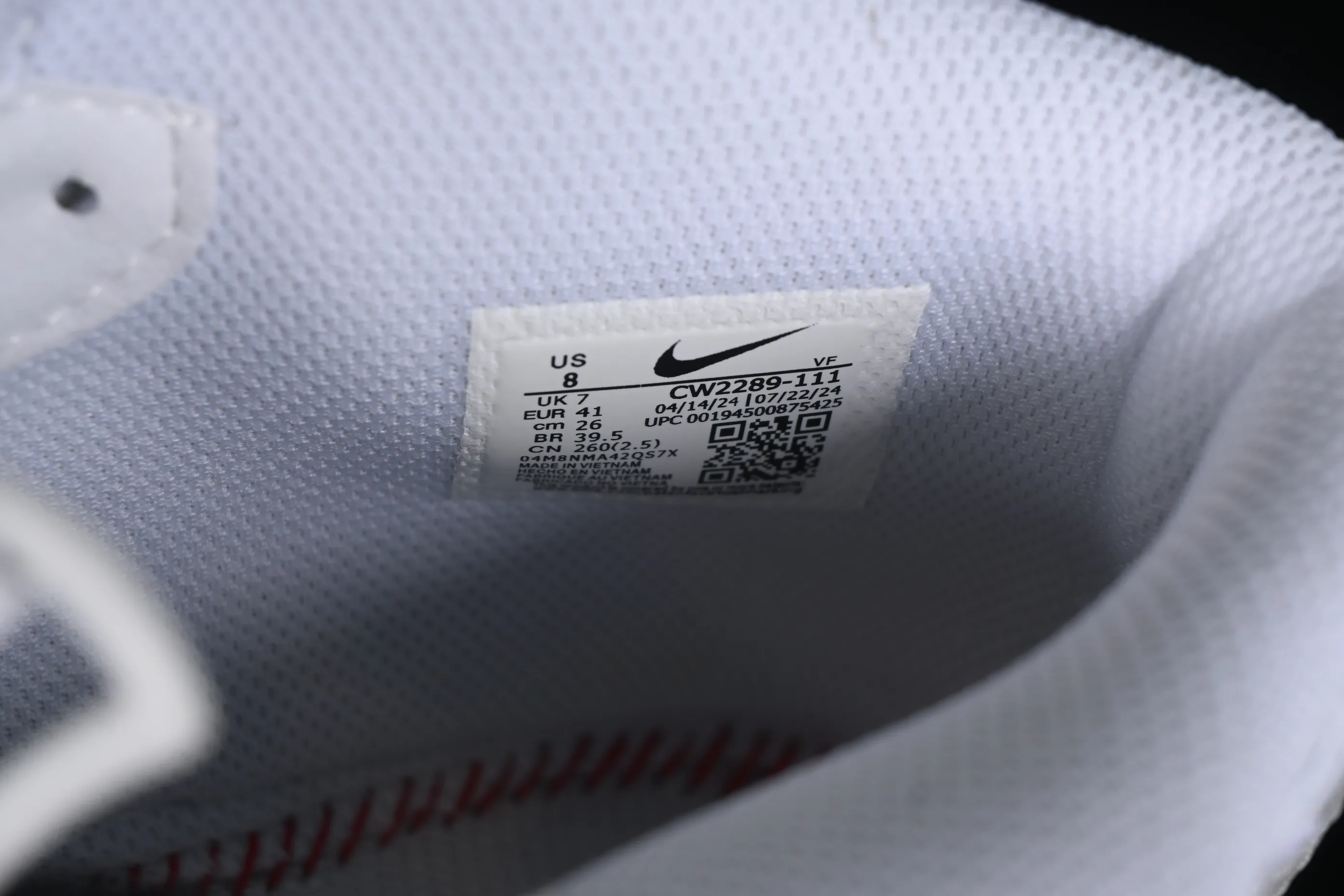All categories Nk Air Force 1 Air Force series Nk Air Force 1 Mid Air Force mid-top Nk Air Force 1'07 Mid White gray black Hand-painted fracture Three hook shadow Air Force 1 strap mid-top casual sneakers CW2289-111